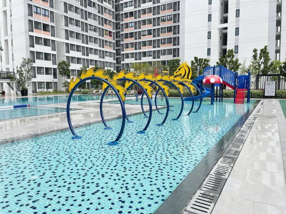 Horizon Suite Homestay, Klia By S&T Homez Sepang Exterior photo