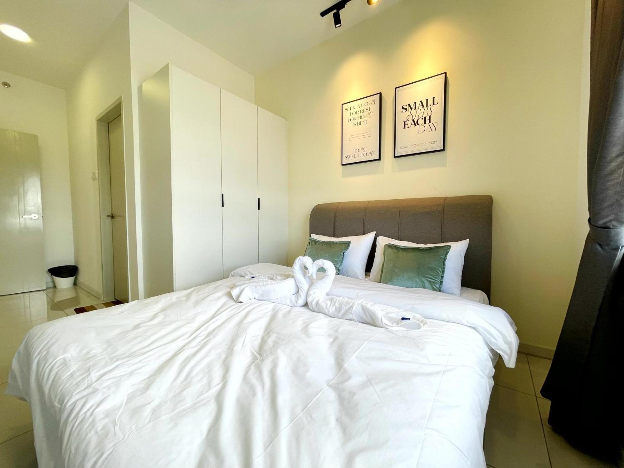 Horizon Suite Homestay, Klia By S&T Homez Sepang Exterior photo