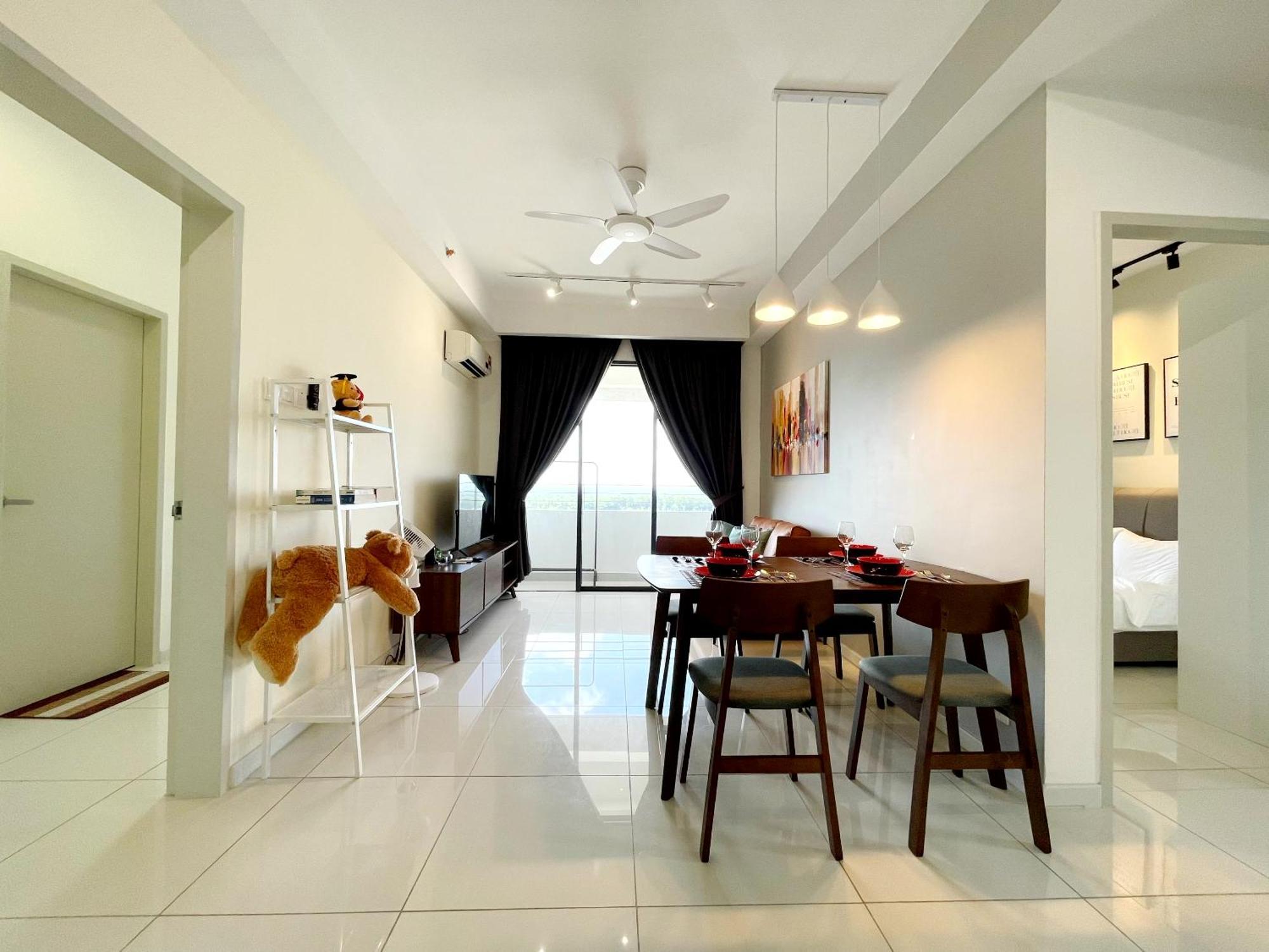 Horizon Suite Homestay, Klia By S&T Homez Sepang Exterior photo
